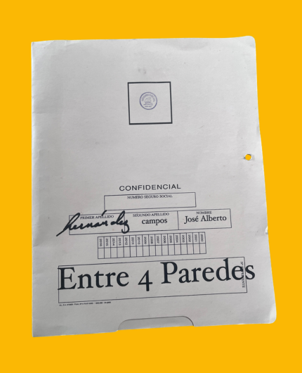 [CA 000-43] Entre 4 paredes